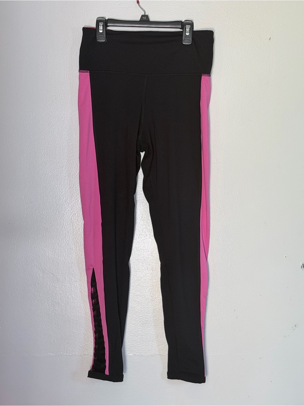PINK Victoria's Secret Ultimate Black Leggings with Hot Pink Side Panels